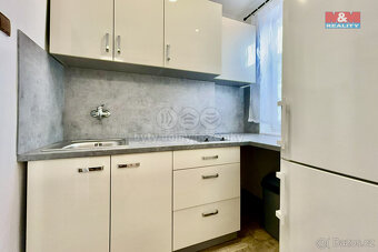Pronájem bytu 3+1, 52 m², Zlín, ul. Mostní - 7