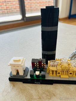 Prodám Lego Architecture Louvre a Paris SPOLU - 7