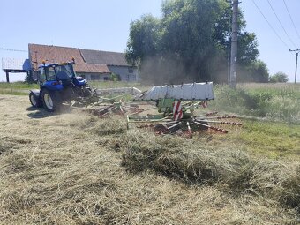 Shrnovač píce Claas LINER 650 Twin - 7