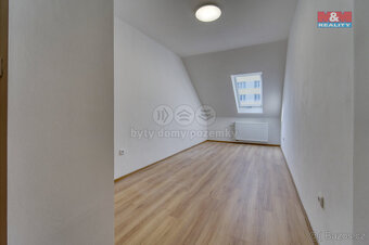 Pronájem bytu 3+kk, 44 m², Plzeň, ul. Zábělská - 7