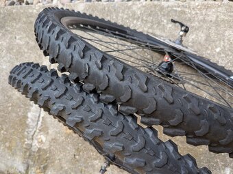 odolná zapletená kola 26" - 7