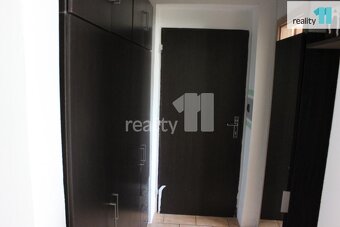 Pronájem pěkného bytu 1+1 svárov 37 m2 po rekonstrukci - 7