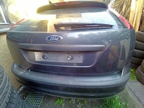 Focus 2006 1.6 16v 3 dveřové kupé HXDA 85 kw - 7