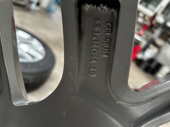 4x100 r16 original - 7