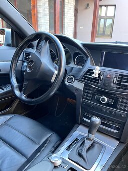Mercedes-Benz E Cabrio 220 CDI BlueEFFICIENCY - 7