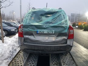 Kia Carens 2.0i ,106kw,rok v.2011 - 7