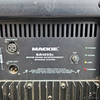 2x mackie SA1232z, 2x dB Technologies SUB618 - 7