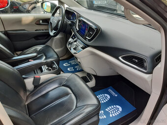 Chrysler Pacifica 3,6L V6, 7míst, kůže, kamera, tažné, LPG - 7