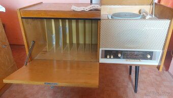 Rádio Tesla 1121 A - 7