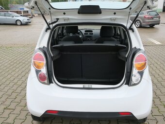 Prodám Chevrolet Spark 1.2 i 16 V 60 kW + sada zimních kol - 7