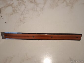 STARÉ REKLAMNÍ PRAVÍTKO - 7