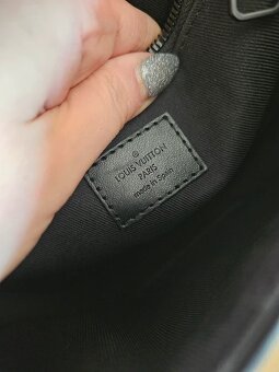 Louis Vuitton S lock Slingbag - 7
