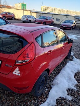Ford Fiesta - 7