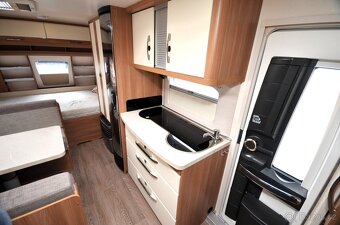 Karavan Hobby De Luxe 490 KMF - 7