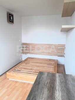 1+KK, 28m2 + terasa 20m2, P8 Karlín, Molákova, rezidence EXP - 7