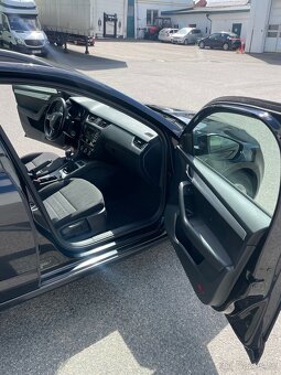 Škoda Octavia III 2.0 TDI - 7
