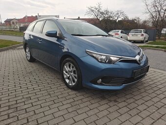 Toyota Auris TS 1,8 hybrid - 7