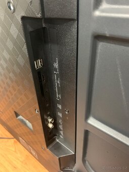 4K Smart UHD Hisense Televizor - 7