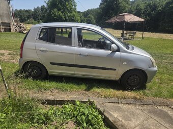 Kia picanto 1.0 2004 - 7