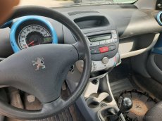 peugeot 107 1.0i klima rv2009 - 7