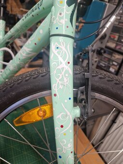 Dětské kolo Specialized Jett 20/ unikátní design rámu - 7