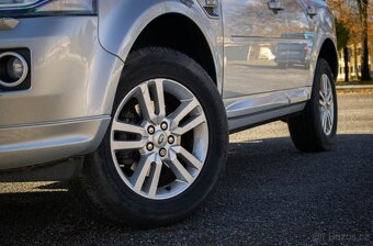 Land Rover Freelander 2.2 D 4x4 - 7