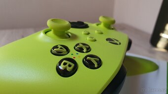 Xbox Series Controller - 7