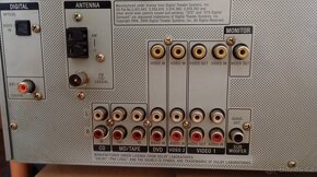 Prodám starší receiver, DVD/MP3 přehrávač a subwoofer vše fu - 7