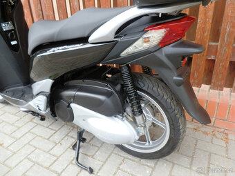 Honda SH 300i (2011) - 7