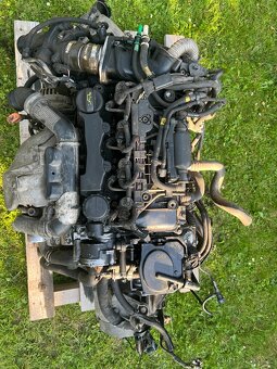 Motor z citroena c4 2006, 66kw 1.6 tdi, 260 000 km najeto - 7