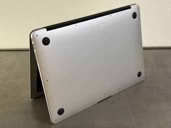 MacBook Air 13" 2011 i7 / 4GB / 256GB - DPH - 7