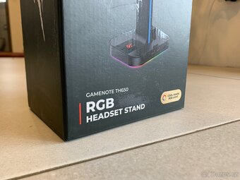 NOVÝ - Stojan na sluchátka Havit TH650 s RGB podsvícením - 7