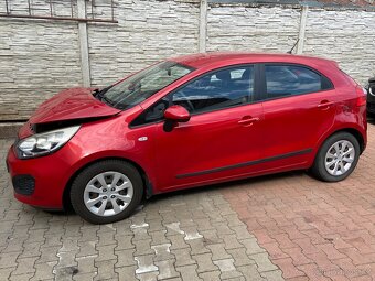 KIA RIO - 7