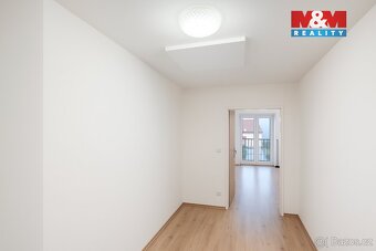 Pronájem bytu 1+kk, 29 m², Třebohostice - 7