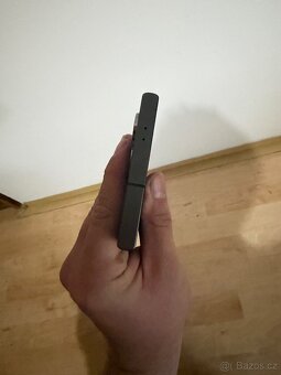 Samsung Galaxy S24 Ultra 256GB - 7