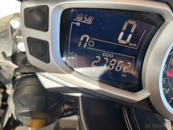 Triumph Daytona 675R - 7