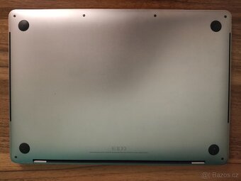 MacBook Pro 2018 | i5 • 8GB • 512GB - 7