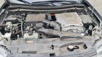 Prodám Outlander PHEV 2,0L "EL" - 7