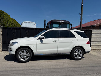 Mercedes-Benz ML 350 - 7