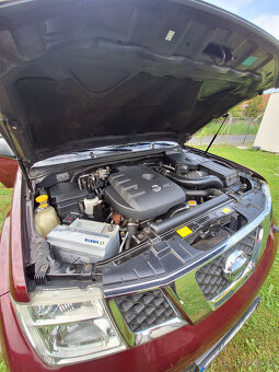 Nissan Pathfinder 2,5 DCI - 7