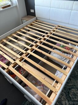 Manželská postel 180x200 včetně úložného prostoru - 7