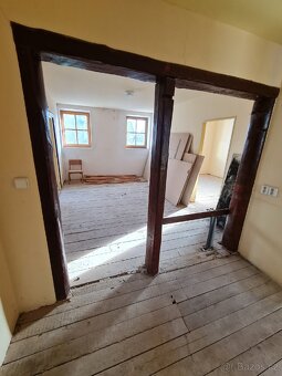 Prodej domu 346 m² + pozemek 899 m² Arnoltice, okres Děčín - 7