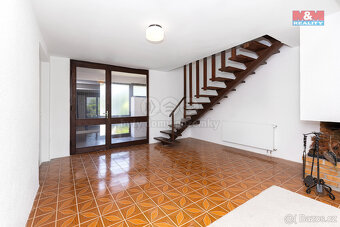 Prodej rodinného domu, 220 m², Pardubice, ul. Mandysova - 7