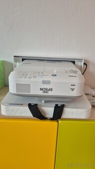 3Box - projektor Epson - 7