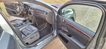 Škoda Superb 2.0 TDI 125 kW 4x4 - 7