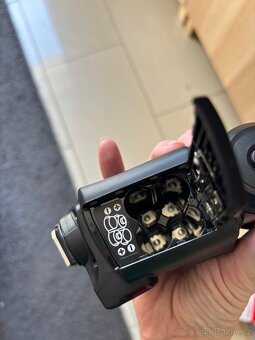 Blesk Canon speedlite 430EX II - 7