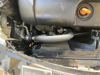 Škoda Octavia 1.9 diesel - havarovaná - 7