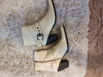 Kožené polokozačky - koně - 7