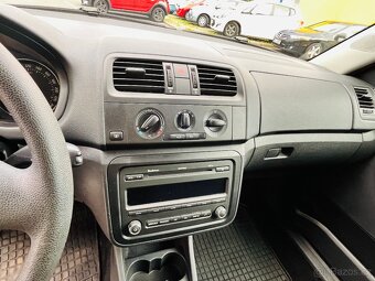 ŠKODA ROOMSTER 1.2 i BENZÍN NAJETO JEN 82 TIS KM - 7