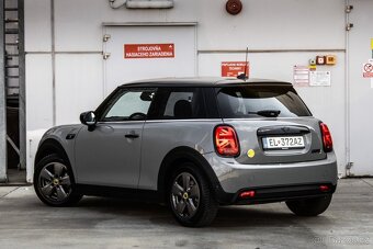 Mini Cooper S SE 135kW AT - 7